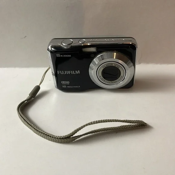 Fujifilm FinePix Digital Camera with CD. Working